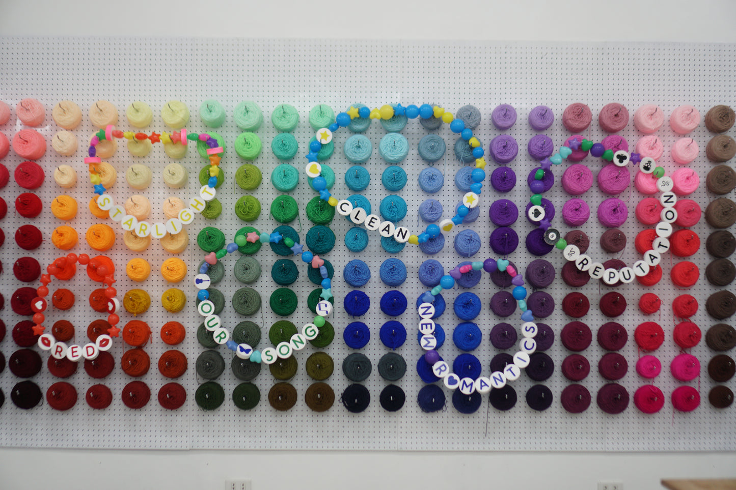 Custom-made Friendship Bracelet Garland